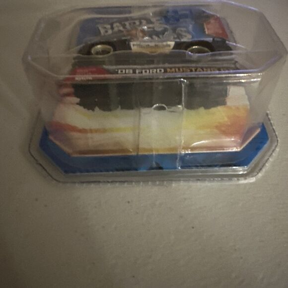 JADA BATTLE MACHINES SERIES 1:06 FORD MUSTANG GT POLICE FAST SHIPPING - Picture 3 of 6